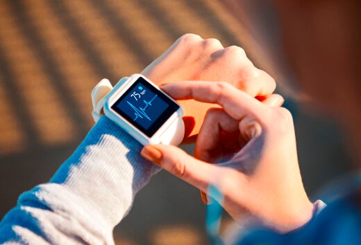 Advantages of Using Smart Wearable Devices
